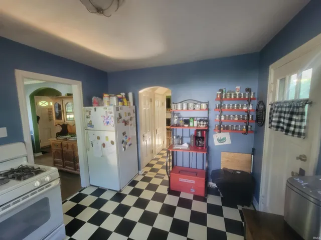 $178,000 | 1000 West Waid Avenue, Muncie, IN 47303