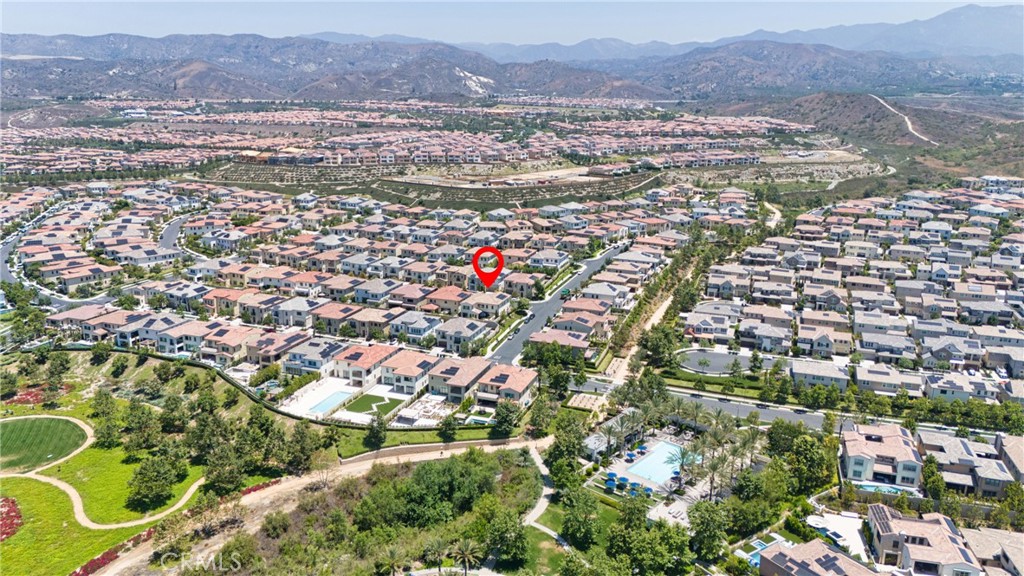 52 Eider Run Irvine, CA 92618 - Photo 10 of 46 a view of city and mountain