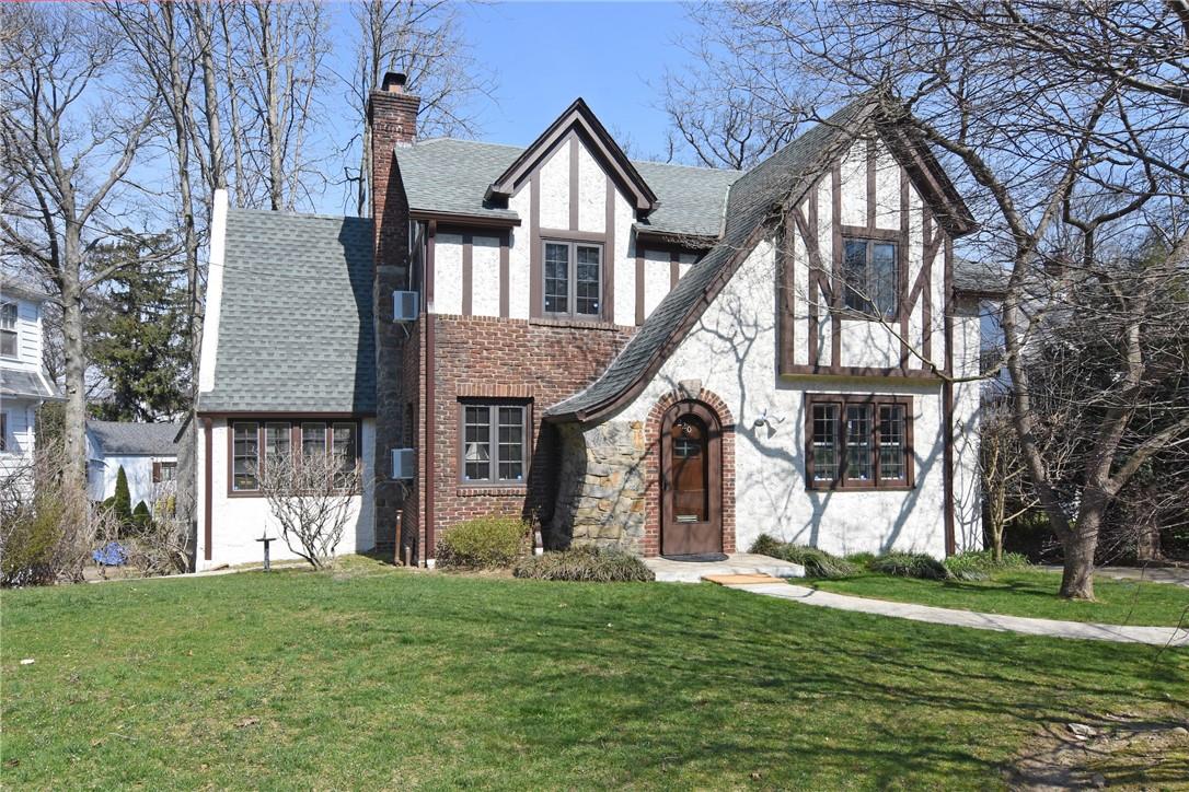 220 Pondfield Road West Bronxville, NY 10708 - Photo 1 of 1 Gallery Image 1