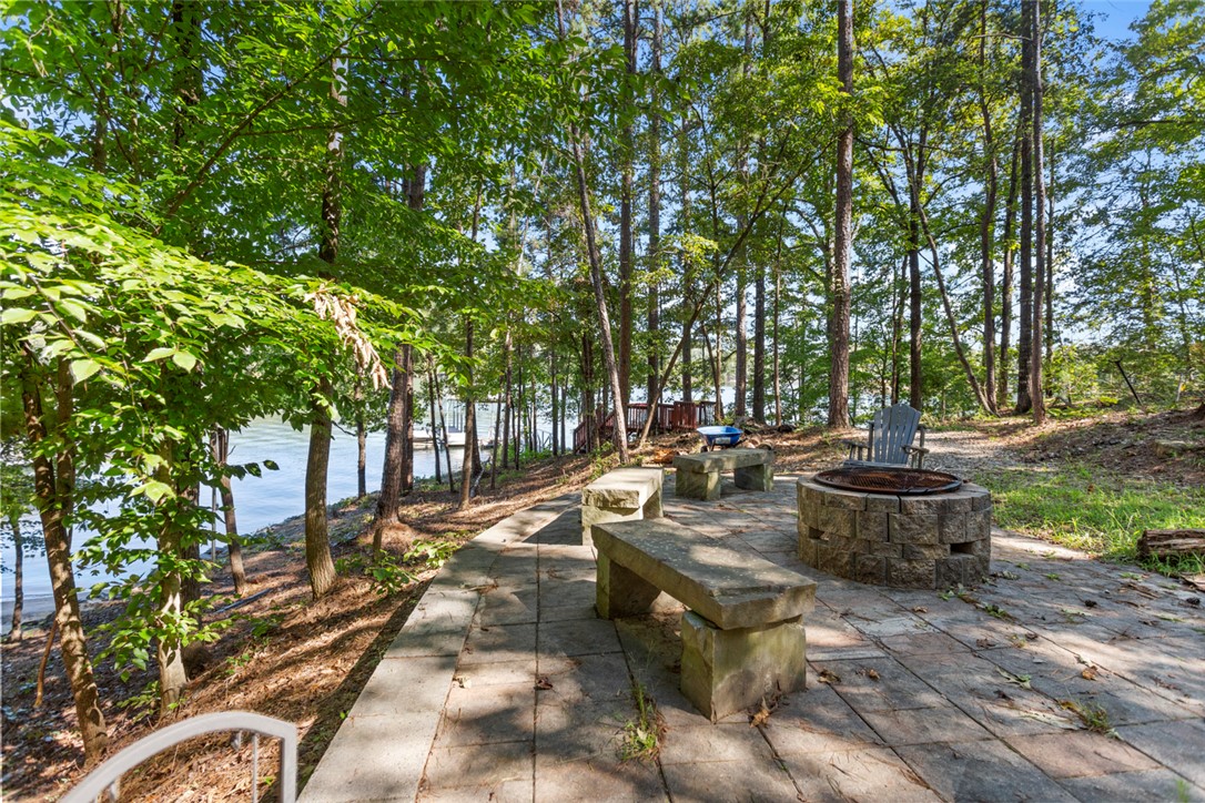 509 Peninsula Road West Union, SC 29696 - Photo 13 of 29 Gallery Image 13