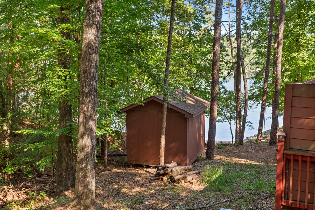 509 Peninsula Road West Union, SC 29696 - Photo 20 of 29 Gallery Image 20