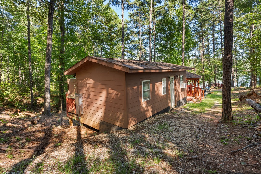 509 Peninsula Road West Union, SC 29696 - Photo 4 of 29 Gallery Image 4