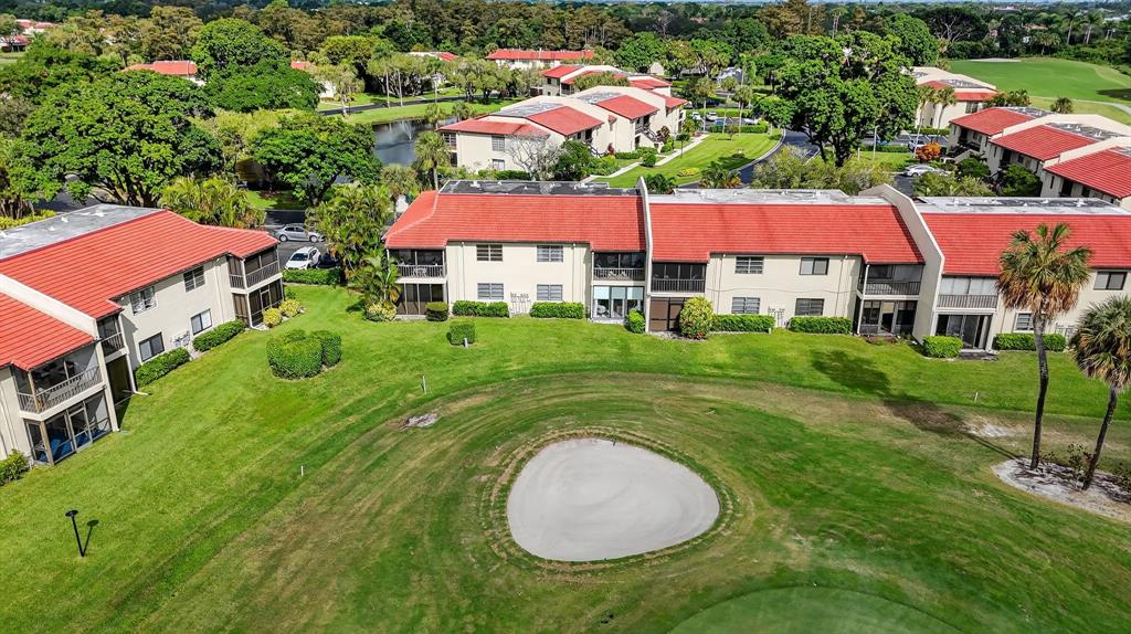 21219 Lago Circle, Unit J5 Boca Raton, FL 33433 - Photo 44 of 46 an aerial view of a house