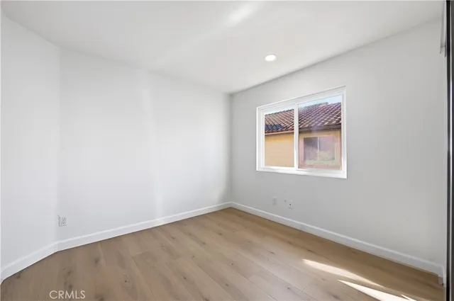 a view of backyard space