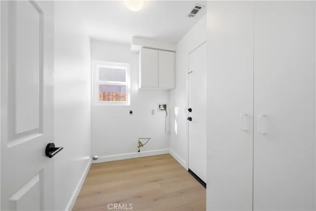 a view of a back yard of the house