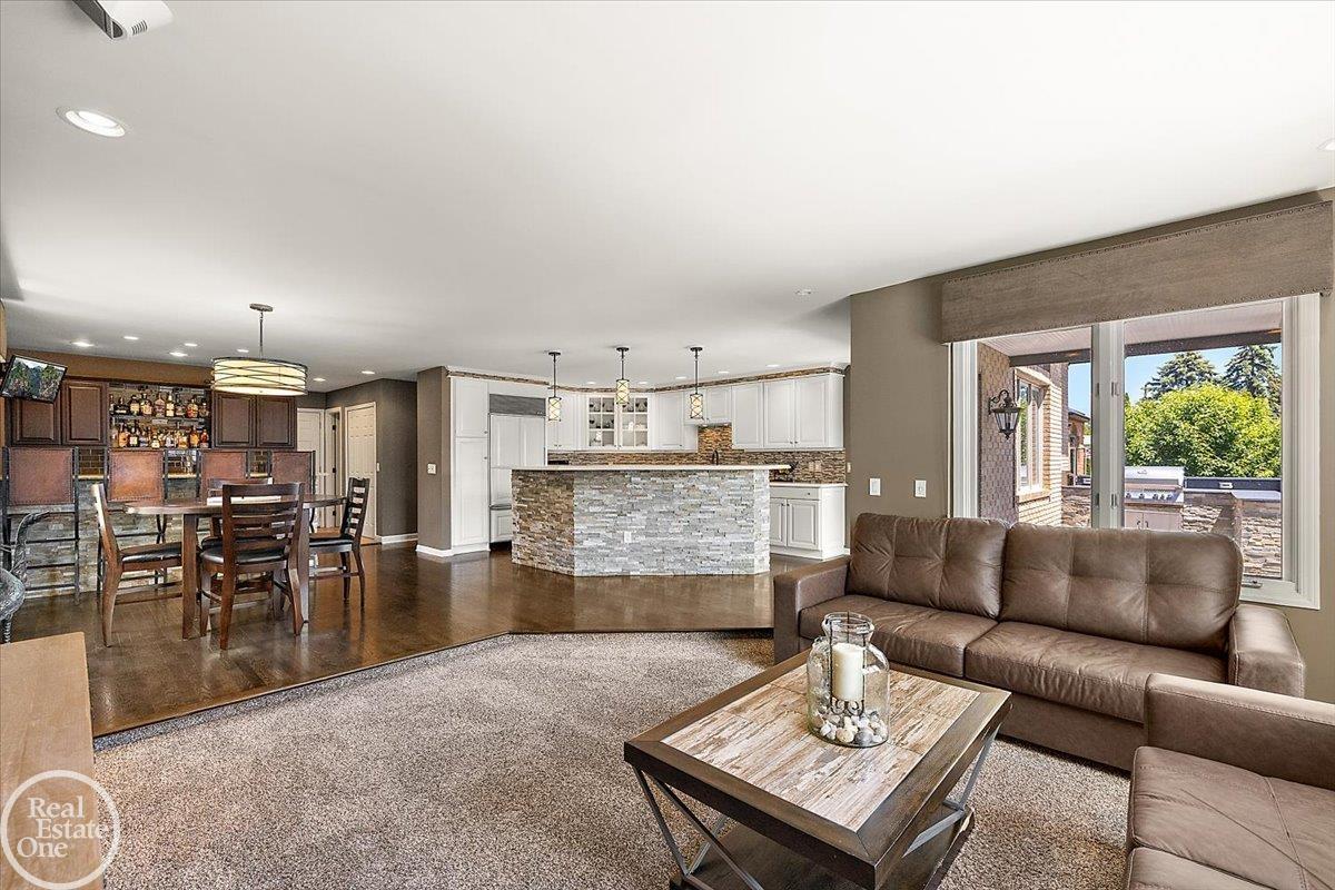 49572 Compass Point Drive New Baltimore, MI 48047 - Photo 21 of 76