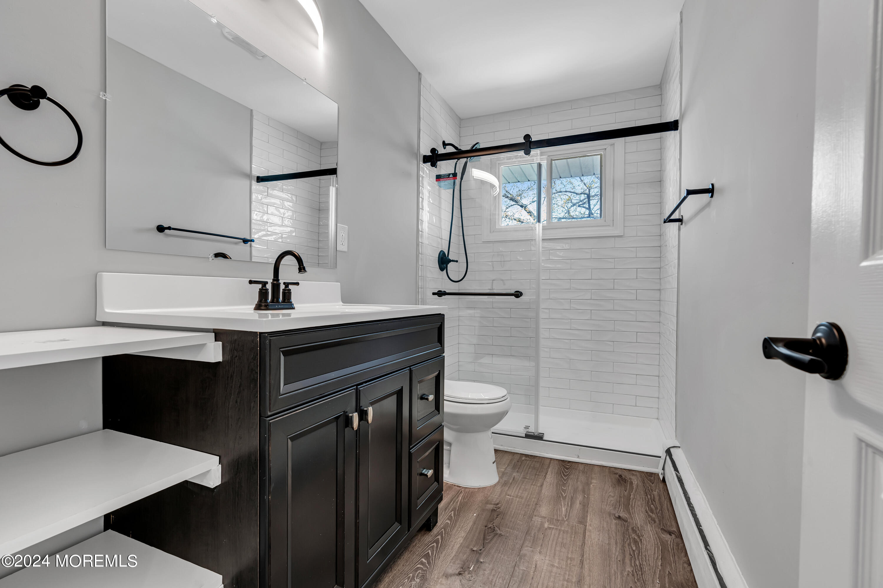 7 Squirrel Road Neptune Township, NJ 07753 - Photo 12 of 34 019_dsc04476