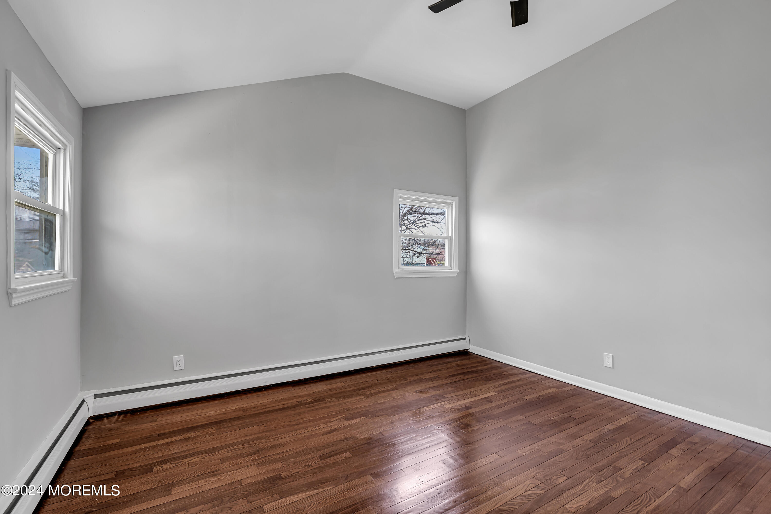 7 Squirrel Road Neptune Township, NJ 07753 - Photo 14 of 34 033_dsc04541