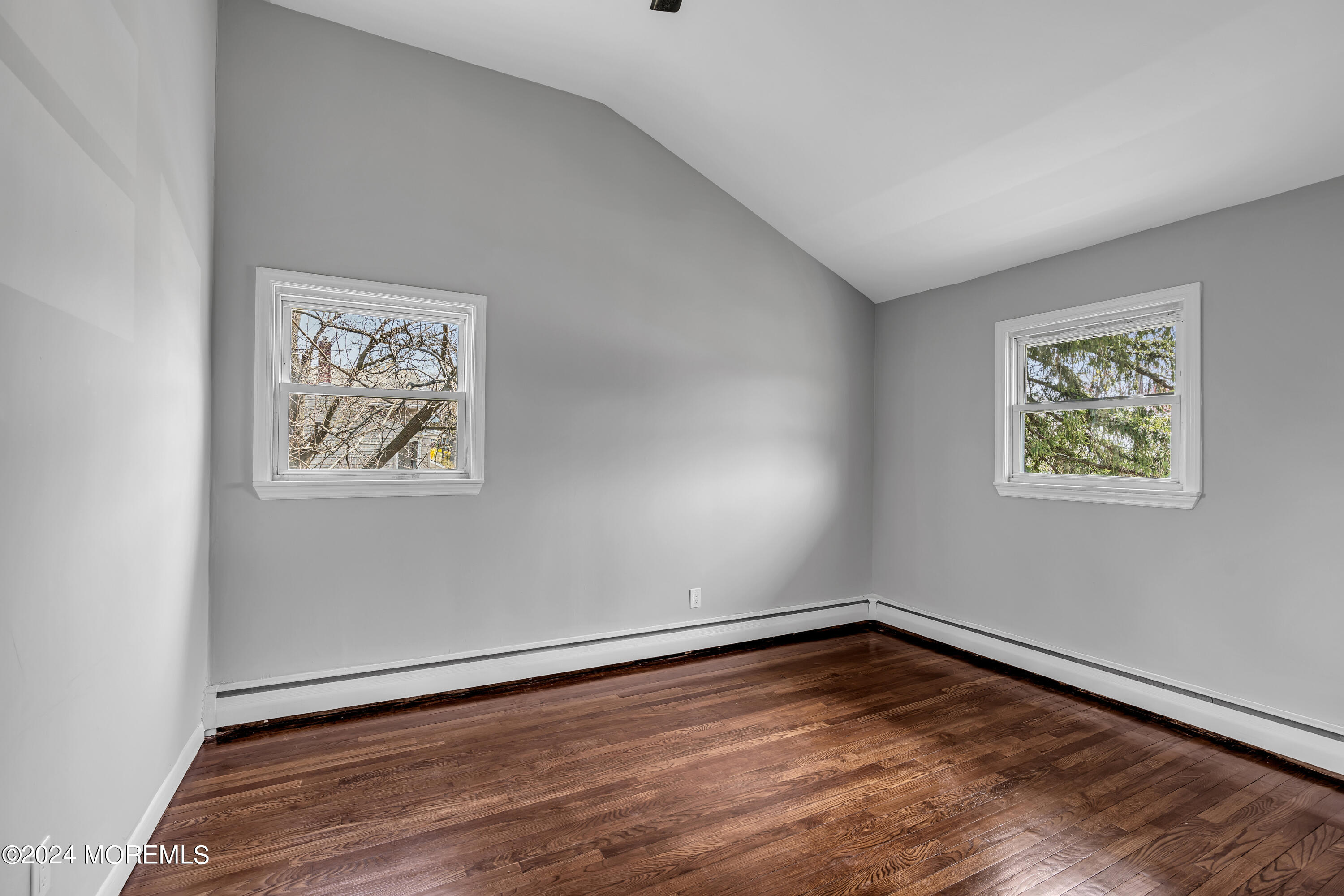 7 Squirrel Road Neptune Township, NJ 07753 - Photo 17 of 34 036_dsc04556