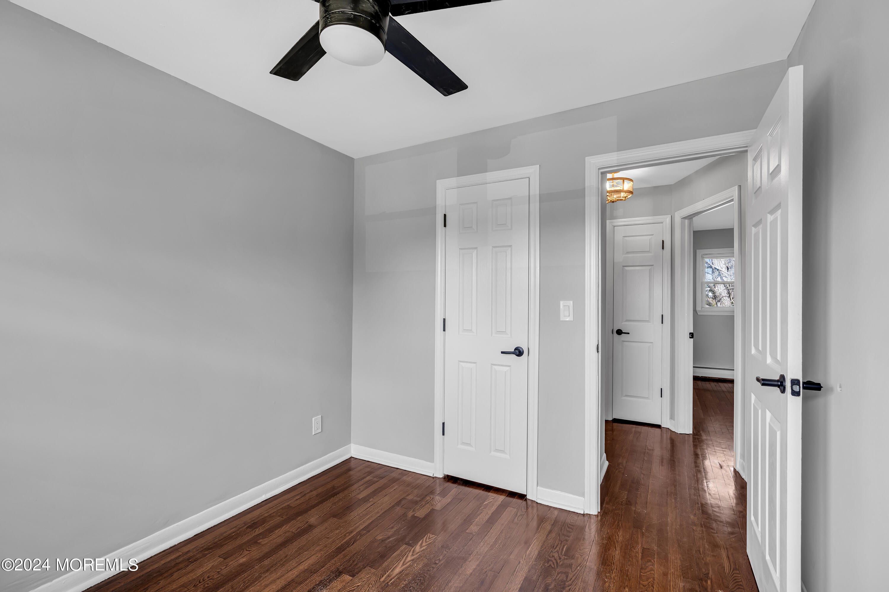 7 Squirrel Road Neptune Township, NJ 07753 - Photo 20 of 34 039_dsc04571