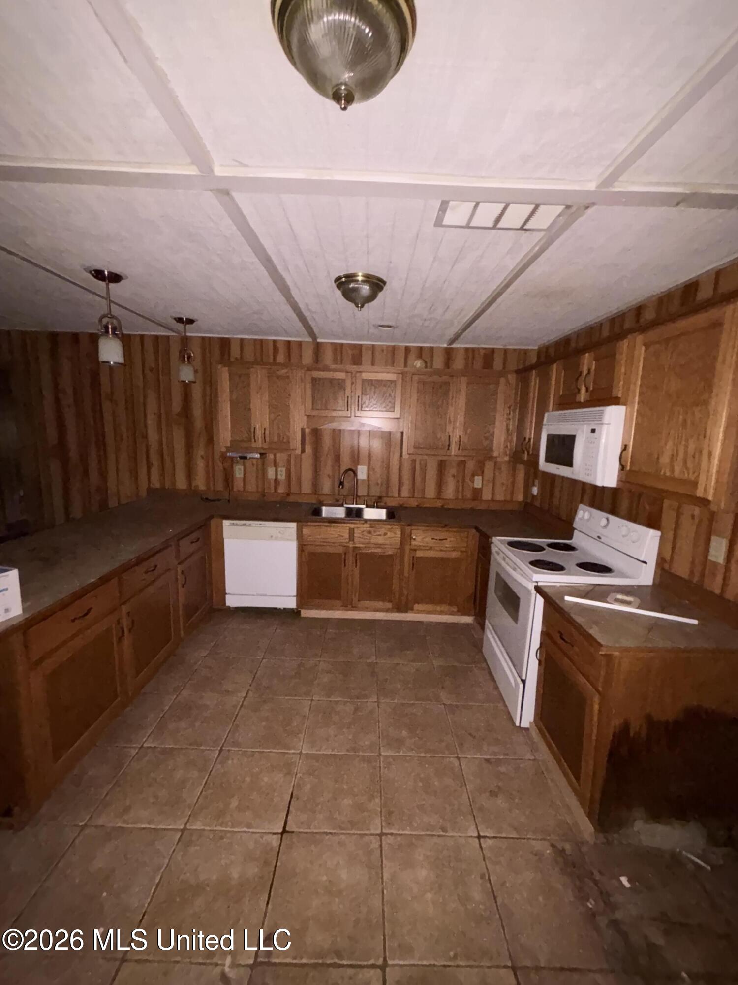1560 Wilborne Road Southaven, MS 38672 - Photo 59 of 75 Photo Feb 25 2026, 2 58 26 PM