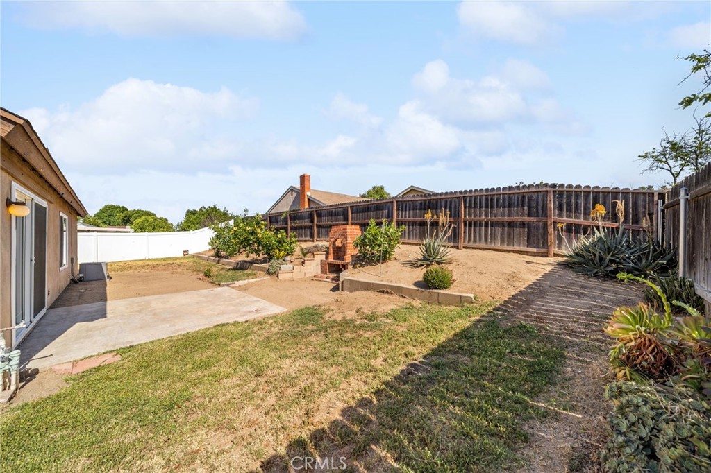 3151 Neptune Drive Riverside, CA 92503 - Photo 28 of 40