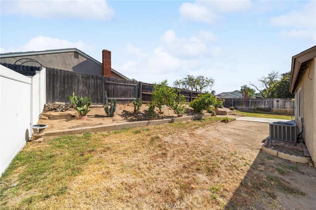 3151 Neptune Drive Riverside, CA 92503 - Photo 33 of 40