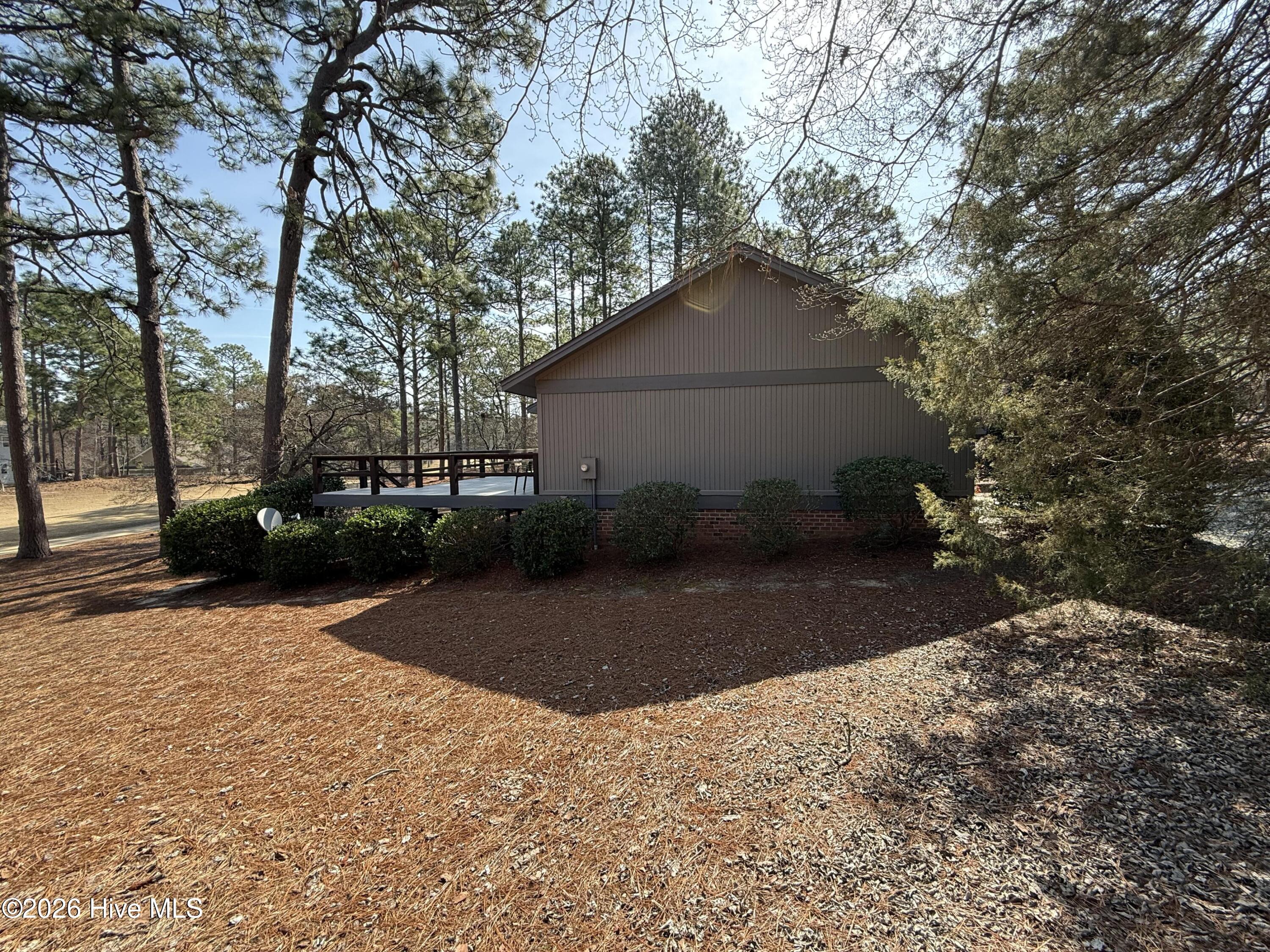85 Brandon Trail Pinehurst, NC 28374 - Photo 4 of 37 04_beyc69b18a8b49fa9