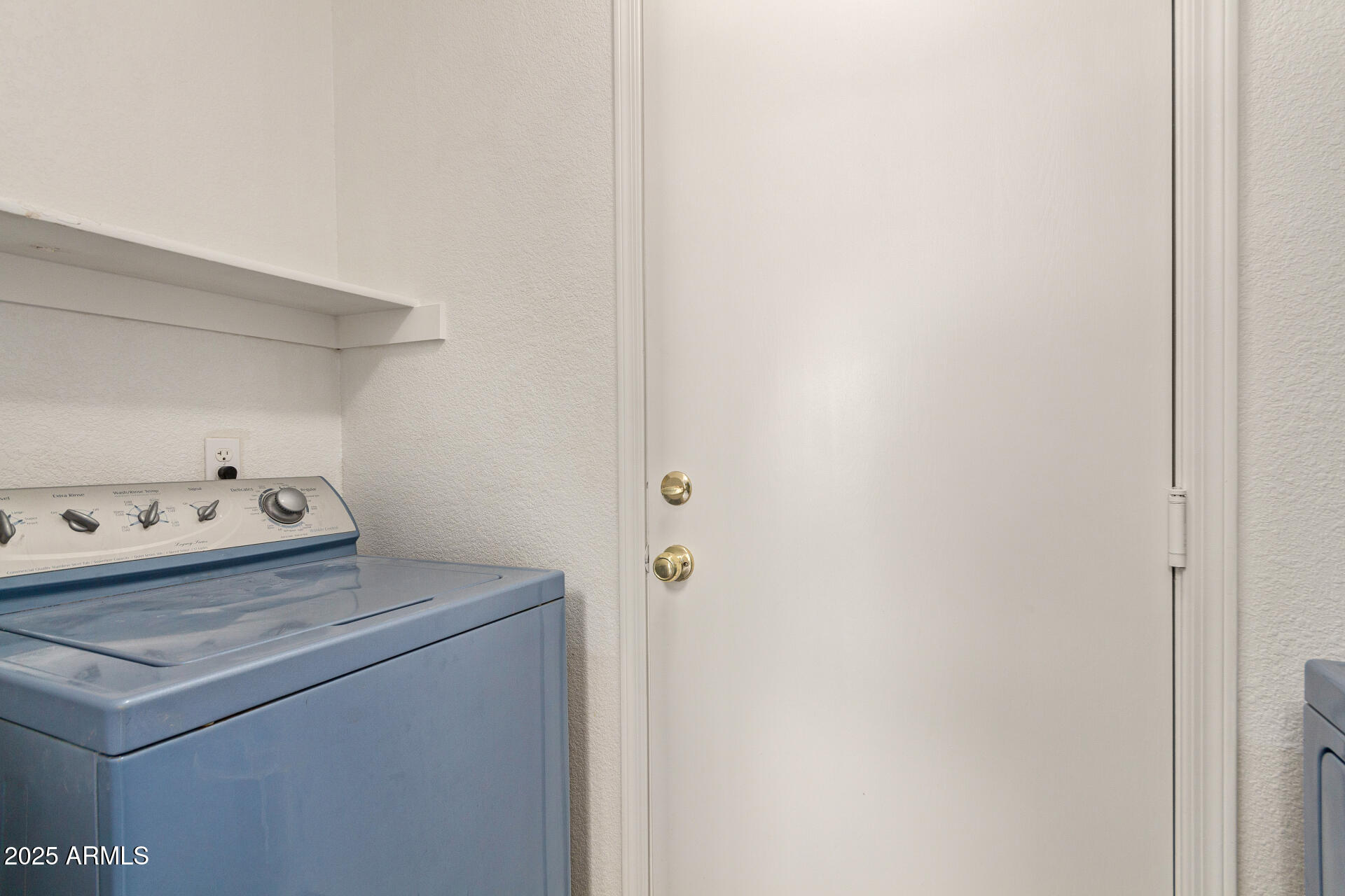 3234 South Bowman Road Apache Junction, AZ 85119 - Photo 30 of 48 Laundry