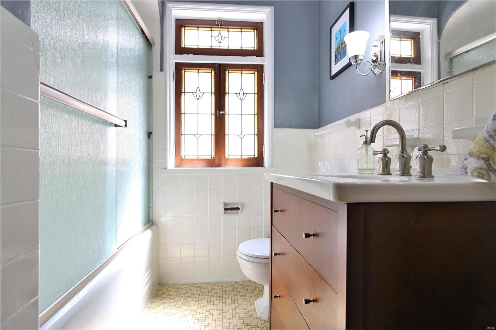 5711 Rosa Avenue St. Louis, MO 63109 - Photo 18 of 36 Gallery Image 18