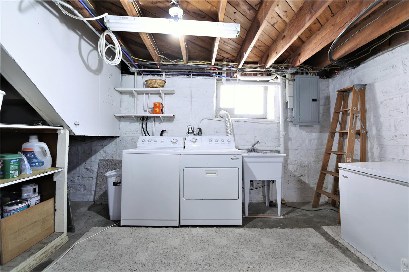 5711 Rosa Avenue St. Louis, MO 63109 - Photo 31 of 36 Gallery Image 31