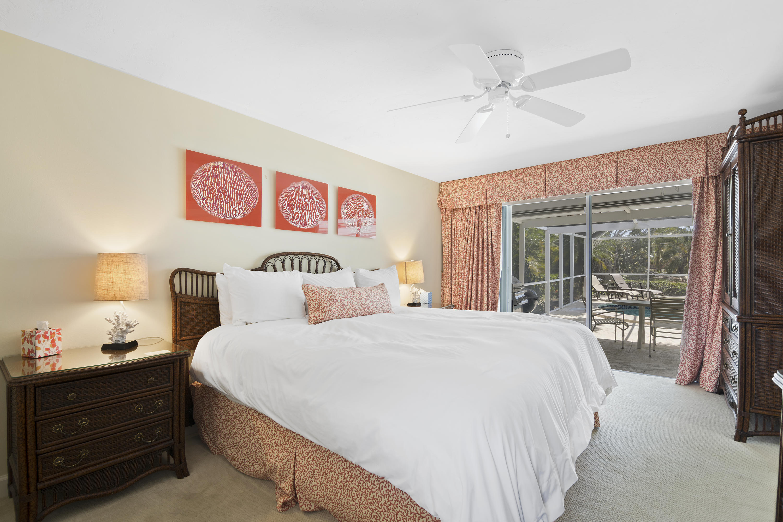 8 Exuma Road Key Largo, FL 33037 - Photo 13 of 29 Master bedroom