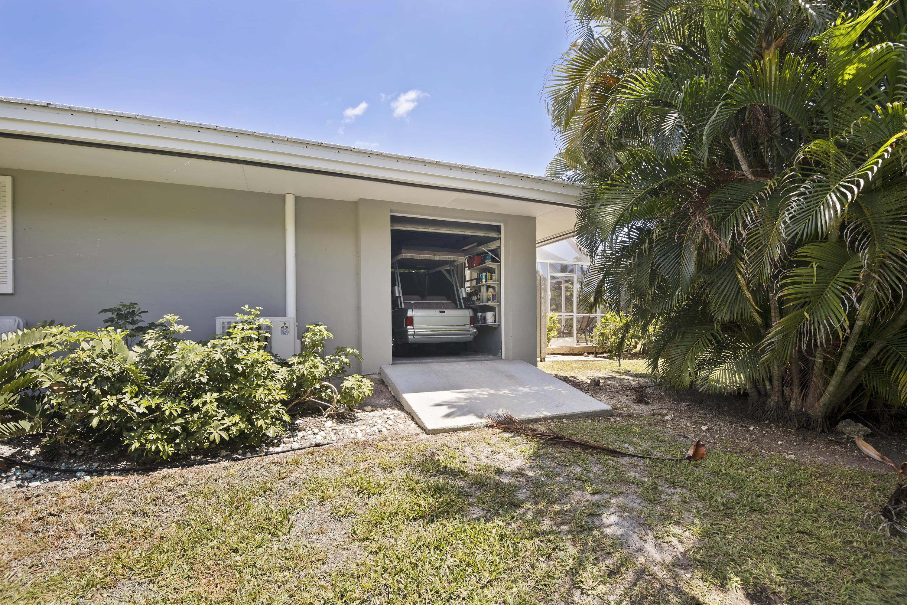 8 Exuma Road Key Largo, FL 33037 - Photo 27 of 29 Golf Cart room