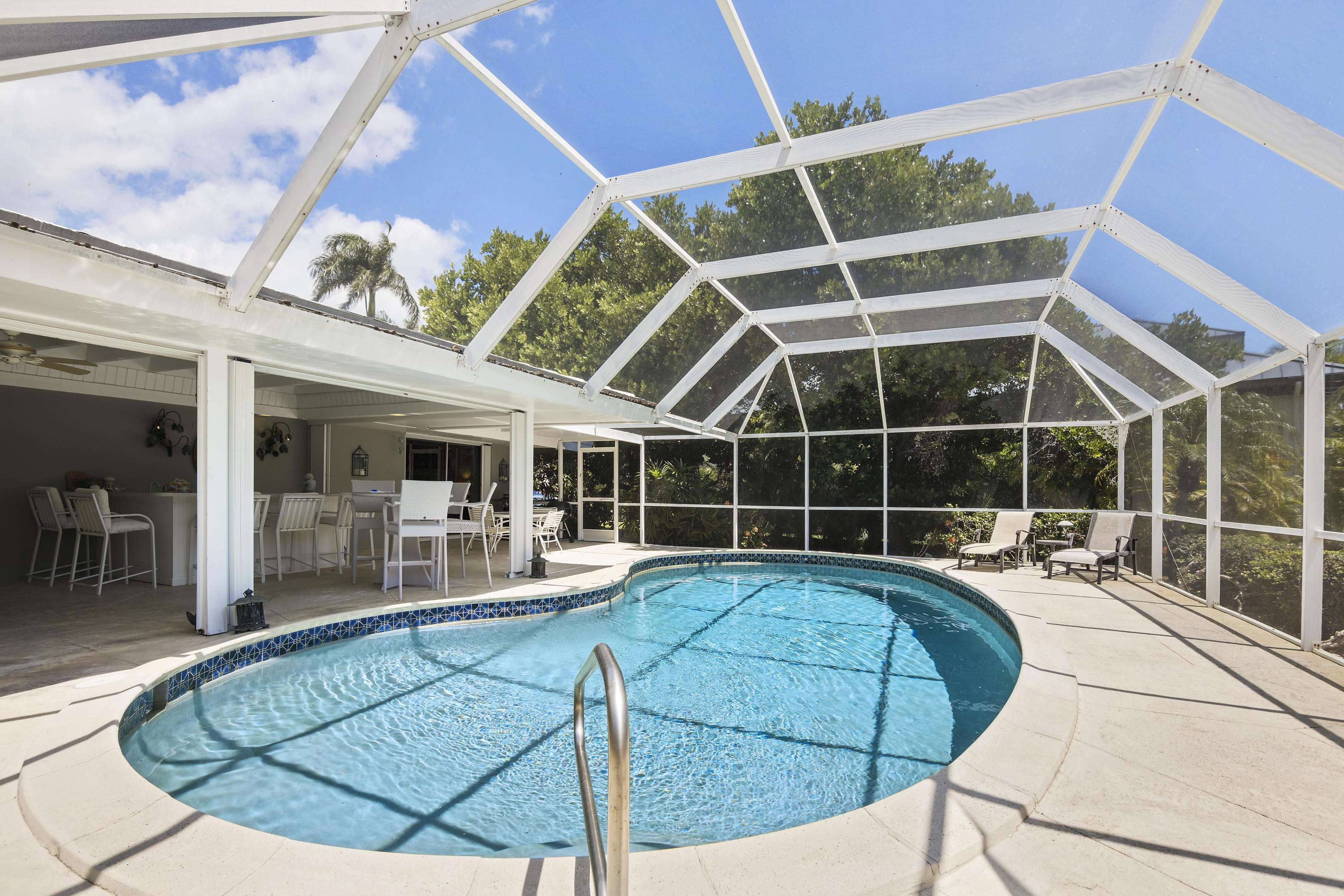 8 Exuma Road Key Largo, FL 33037 - Photo 29 of 29 Pool