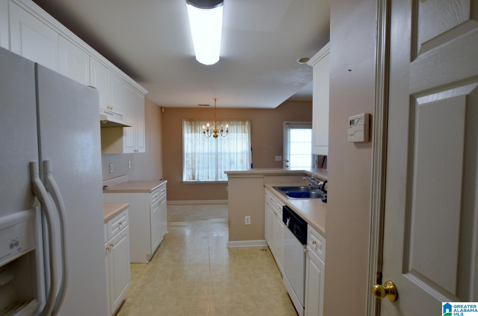 225 Hickory Point Lane Helena, AL 35080 - Photo 13 of 31