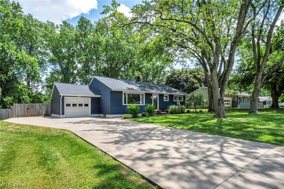4717 Shriver Road North Canton, OH 44720 - Photo 1 of 49