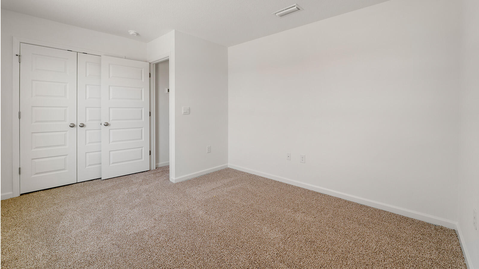 81 Bluebeech Street Freeport, FL 32439 - Photo 15 of 40 81_Bluebeech_Street_14_Bedroom