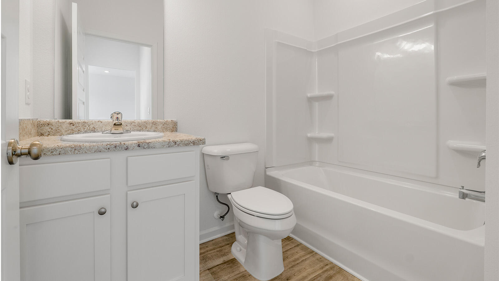 81 Bluebeech Street Freeport, FL 32439 - Photo 24 of 40 81_Bluebeech_Street_23_Bathroom