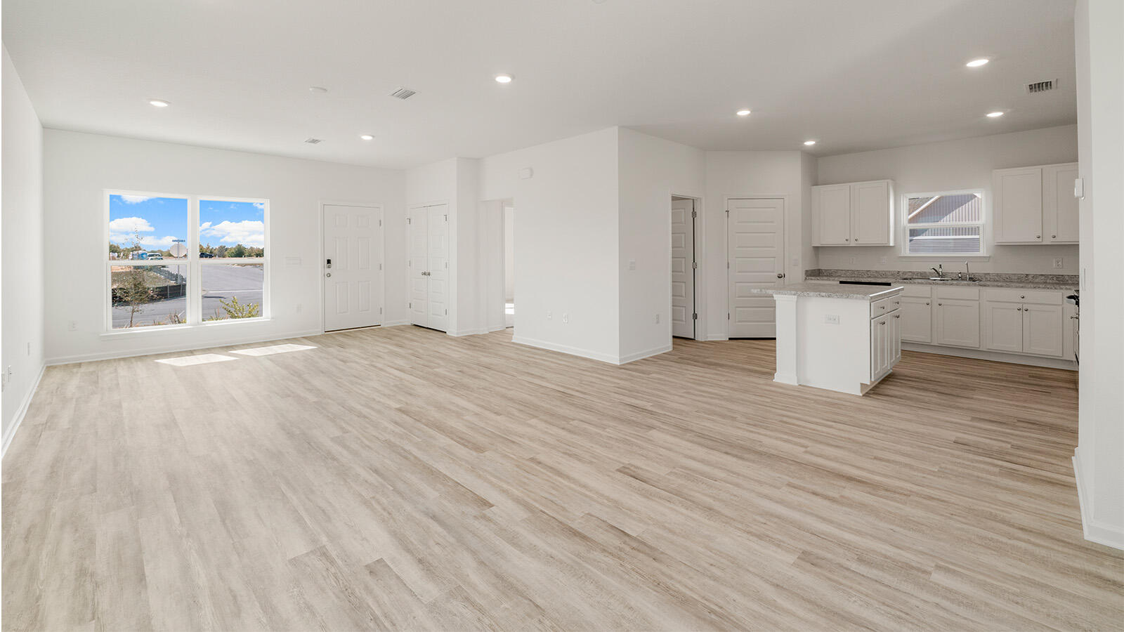 81_Bluebeech_Street_6_Living_Room
