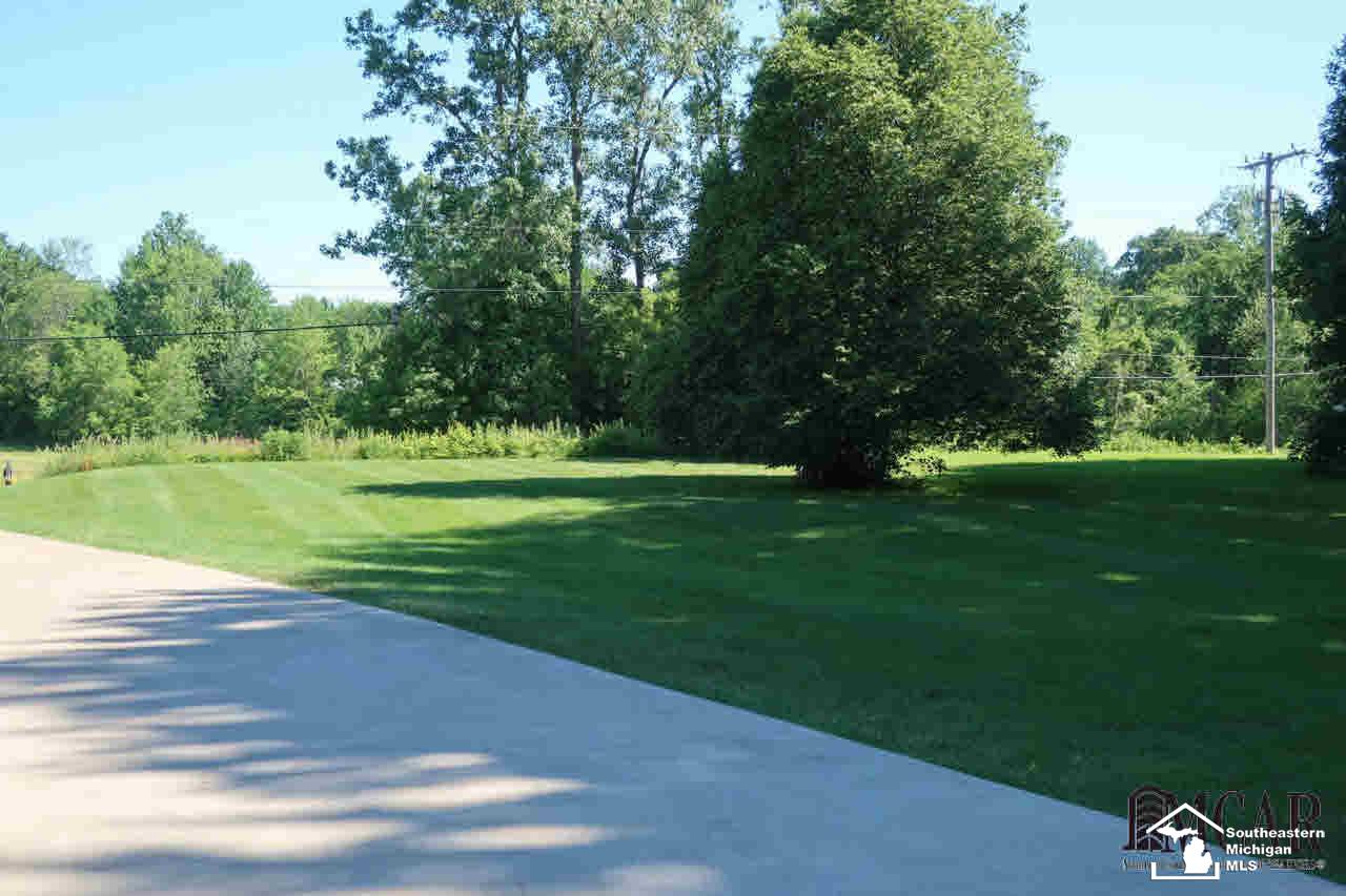 2559 Smith Road Lambertville, MI 48144 - Photo 34 of 34 Gallery Image 34