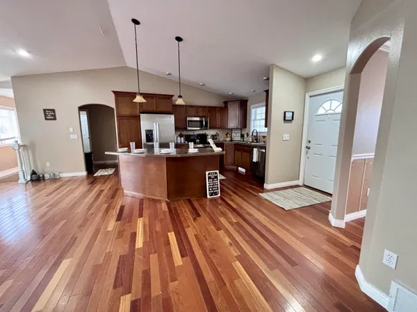 $465,000 | 280 Juniper Street, Buffalo, WY 82834