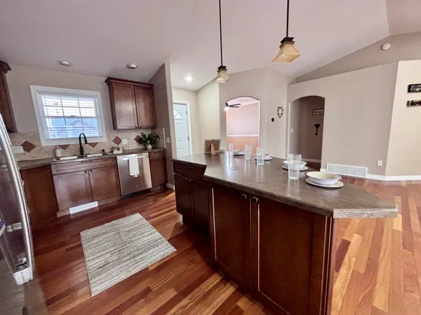 $465,000 | 280 Juniper Street, Buffalo, WY 82834