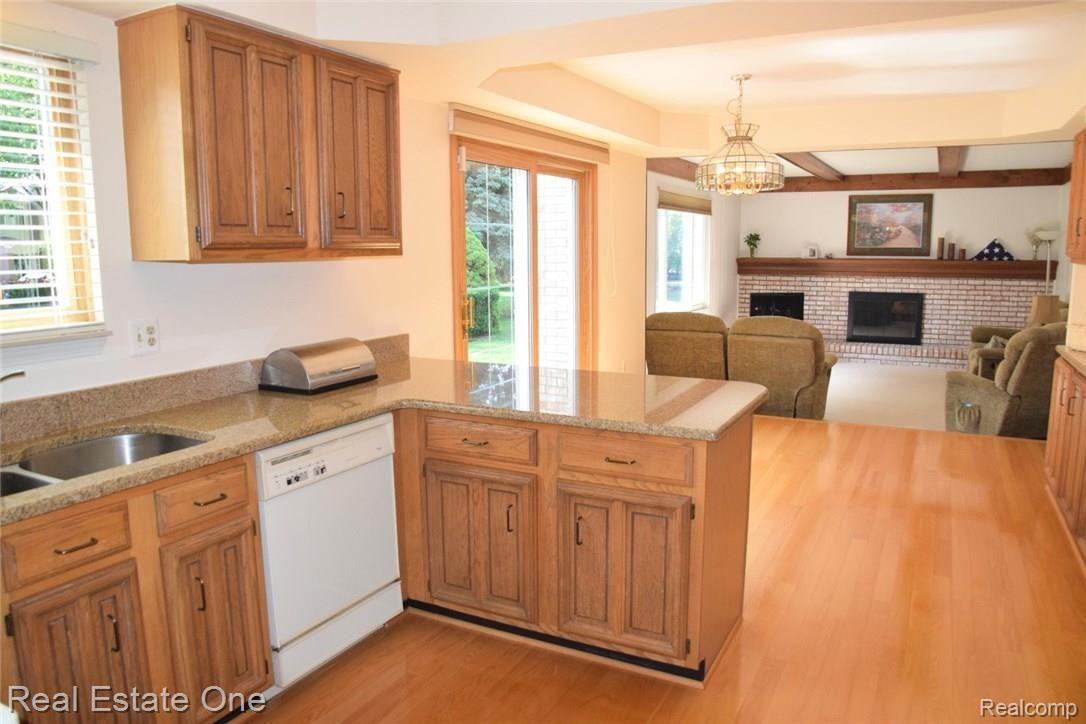 745 Lion Street Rochester, MI 48307 - Photo 15 of 80 kitchen (7) (Large).JPG