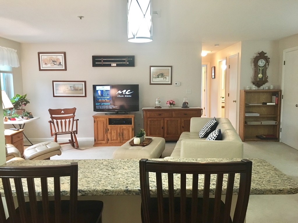 36 Dunham Road, Unit 202 Beverly, MA 01915 - Photo 6 of 19 Gallery Image 6