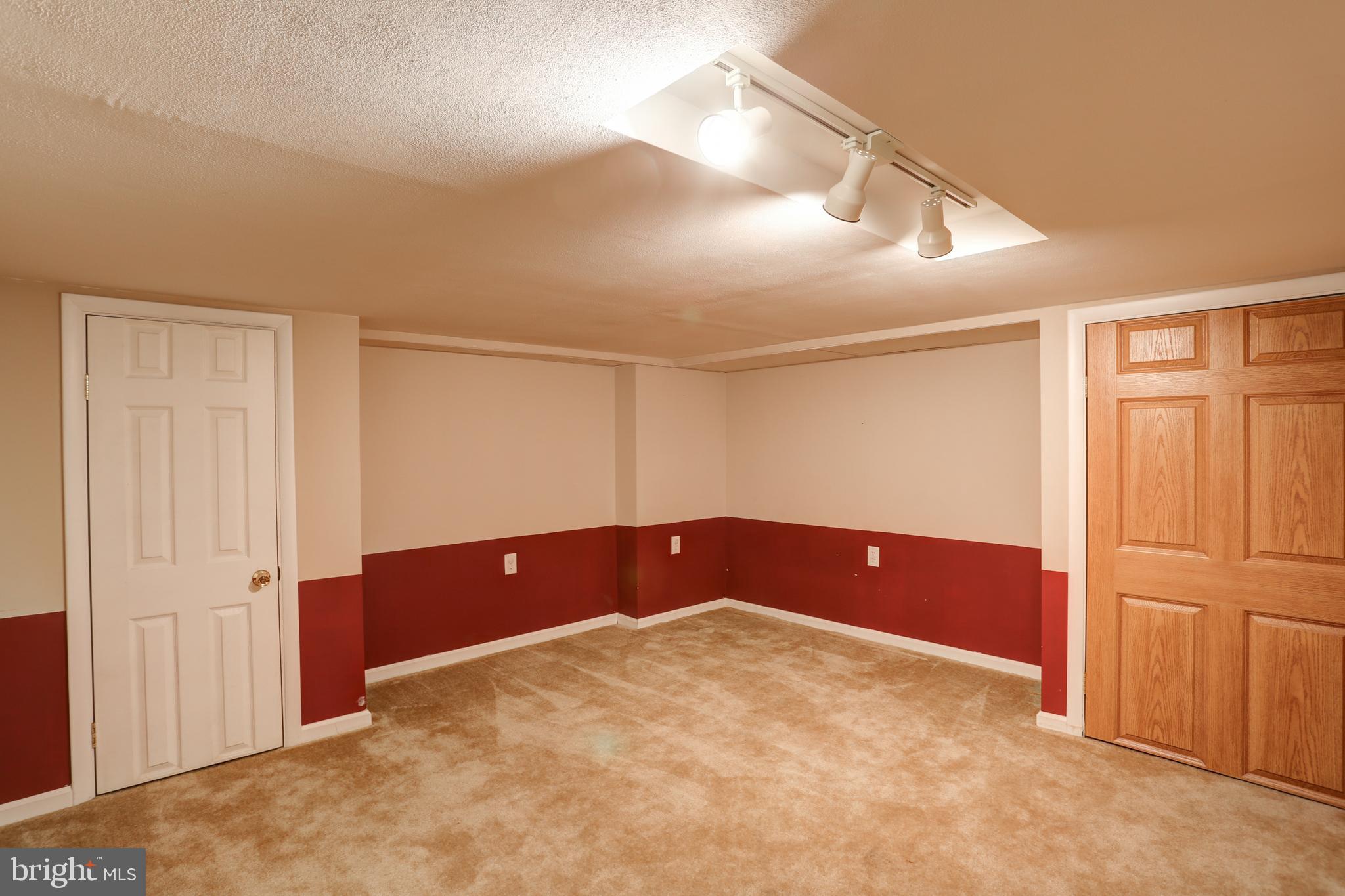 3301 Grandview Road Hanover, PA 17331 - Photo 22 of 28 Gallery Image 22
