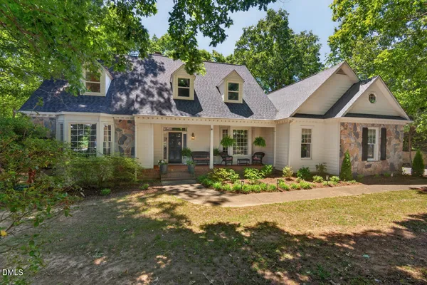 $825,000 | 32 Chippers Way, Durham, NC 27705
