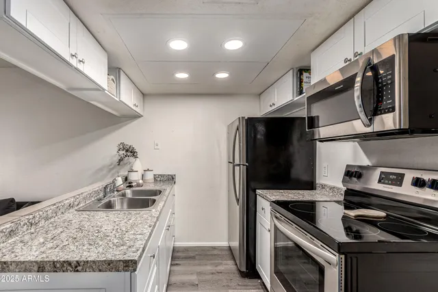 $169,000 | 461 West Holmes Avenue, Unit 350, Mesa, AZ 85210