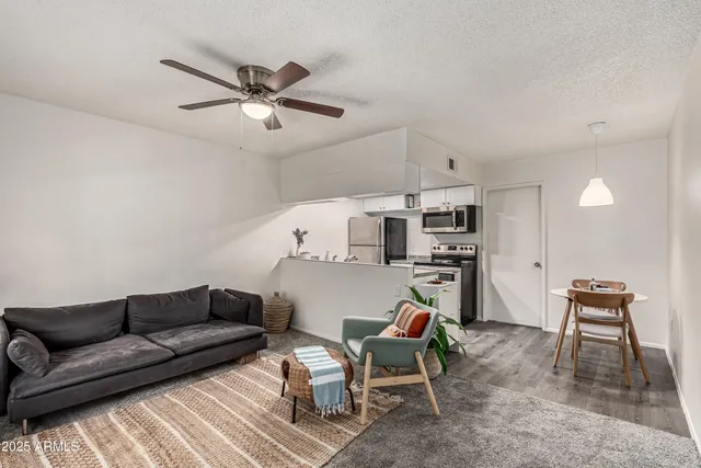 $169,000 | 461 West Holmes Avenue, Unit 350, Mesa, AZ 85210