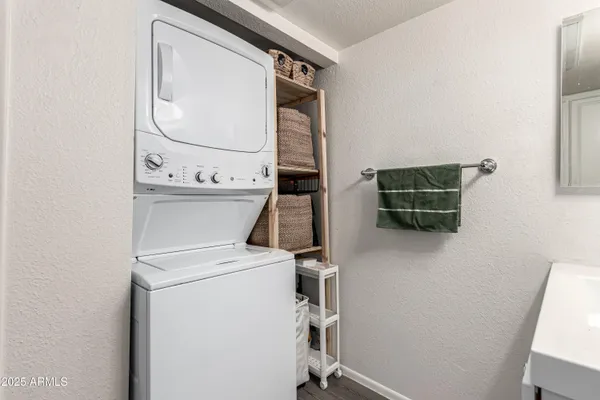 $169,000 | 461 West Holmes Avenue, Unit 350, Mesa, AZ 85210