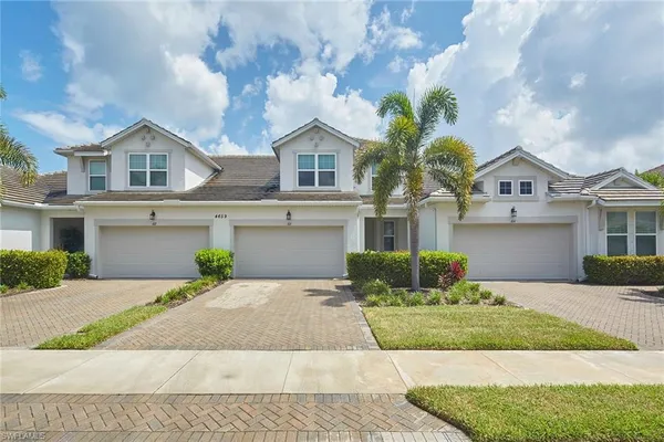 $565,000 | 4659 Arboretum Circle, Unit 103, Naples, FL 34112