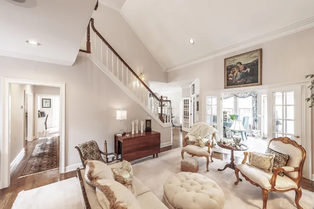 $1,200,000 | 111 Governors Point Boulevard, Hendersonville, TN 37075