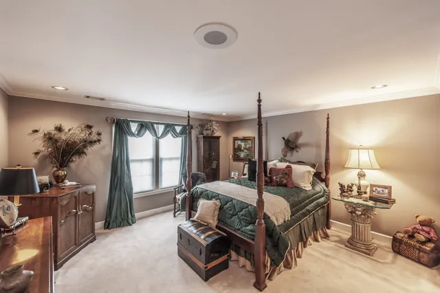 $1,200,000 | 111 Governors Point Boulevard, Hendersonville, TN 37075