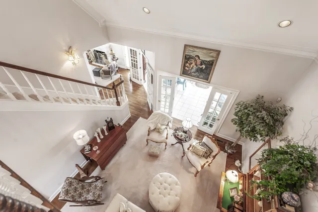 $1,200,000 | 111 Governors Point Boulevard, Hendersonville, TN 37075