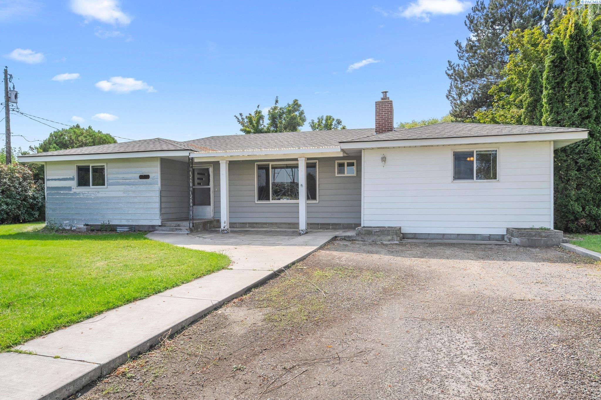 209705 East Schuster Road Kennewick, WA 99337 - Photo 3 of 37 Gallery Image 3