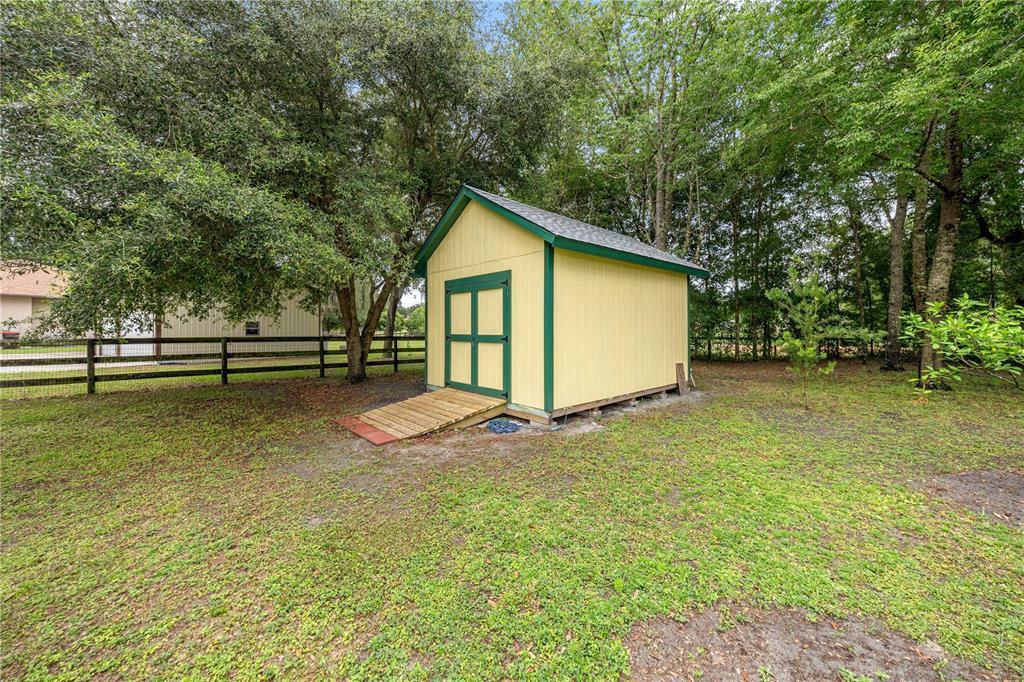 2250 Southeast 157th Lane Road Summerfield, FL 34491 - Photo 35 of 42