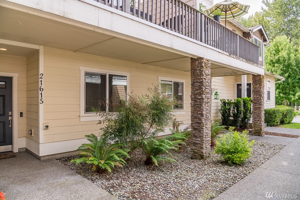 21615 11th Drive Southeast Bothell, WA 98021 - Photo 2 of 29