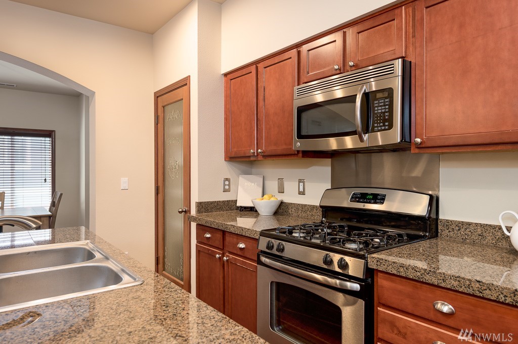 21615 11th Drive Southeast Bothell, WA 98021 - Photo 7 of 29
