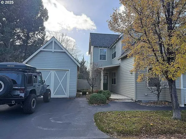 $595,000 | 11122 Bunk House Lane, Redmond, OR 97756