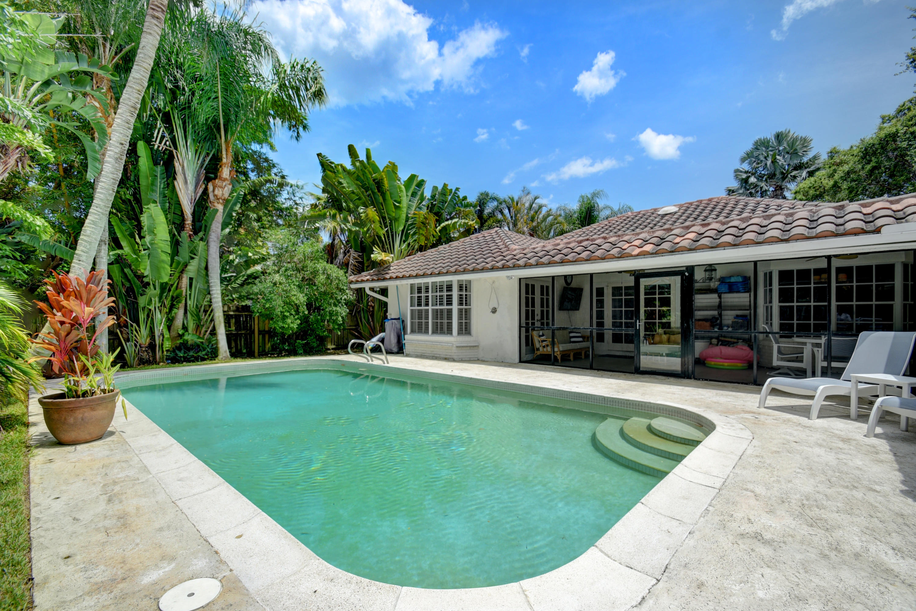 1145 Southwest 17th Street Boca Raton, FL 33486 - Photo 37 of 49 Great For Entertaining