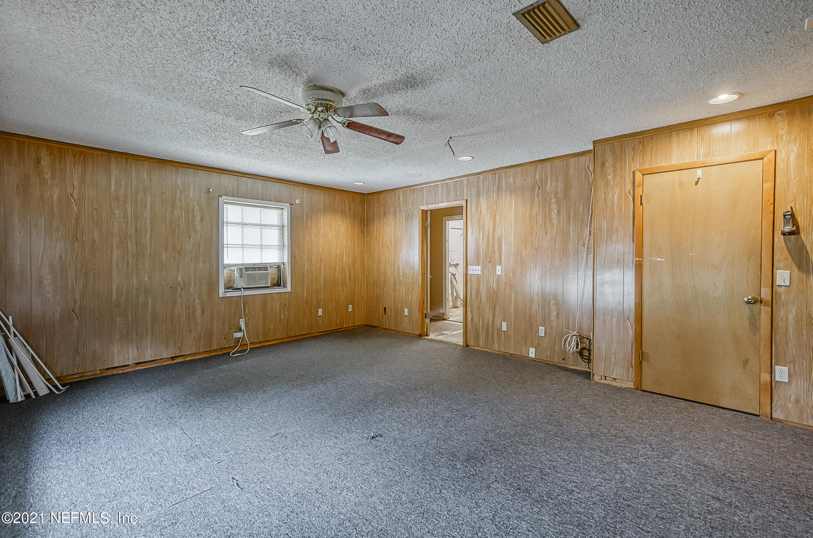 54212 Armstrong Road Callahan, FL 32011 - Photo 37 of 47 a view of an empty room with a window